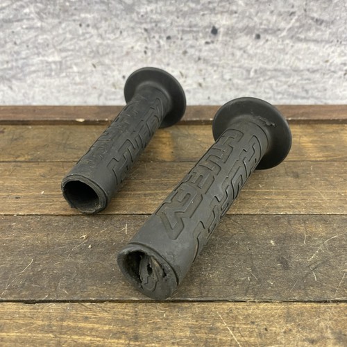 Huffy bmx bike handlebar grips - huffy,
